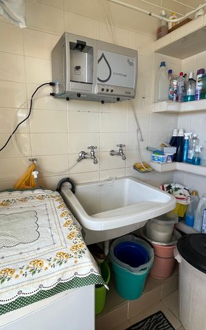 Casa à venda com 239m², 3 quartos e 2 vagas Casa à venda com 239m², 3 quartos e 2 vagasÁrea de Serviço