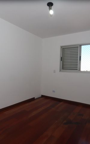Apartamento à venda com 82m², 3 quartos e 1 vagaQuarto 2