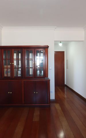 Apartamento à venda com 82m², 3 quartos e 1 vagaSala