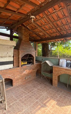 Casa à venda com 1240m², 5 quartos e 4 vagas