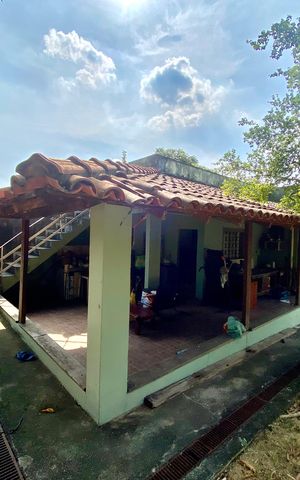 Casa à venda com 1240m², 5 quartos e 4 vagas