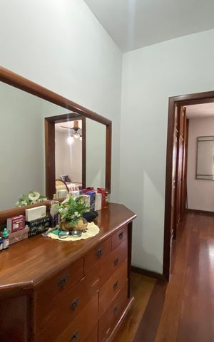Casa à venda com 1240m², 5 quartos e 4 vagas