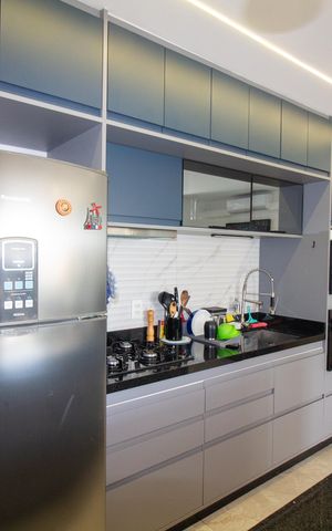 Apartamento à venda com 94m², 3 quartos e 2 vagas Apartamento à venda com 94m², 3 quartos e 2 vagasCozinha