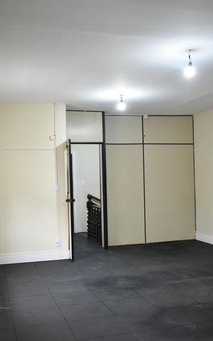 Casa à venda com 250m², 2 quartos e 2 vagasQuarto 1