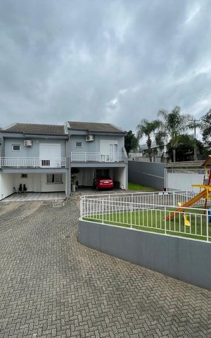 Casa de condomínio à venda com 142m², 3 quartos e 2 vagas