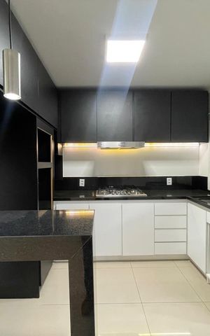 Casa de condomínio à venda com 142m², 3 quartos e 2 vagas