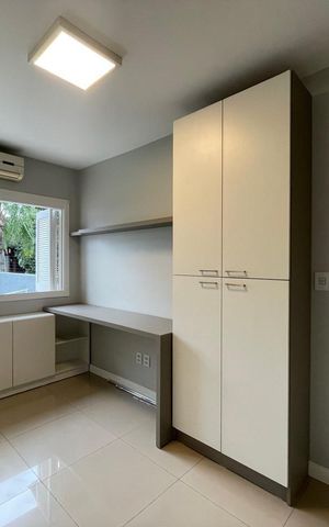 Casa de condomínio à venda com 142m², 3 quartos e 2 vagas