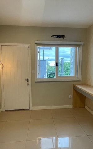 Casa de condomínio à venda com 142m², 3 quartos e 2 vagas