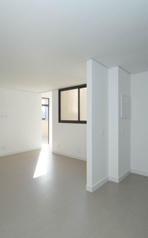 Apartamento à venda com 106m², 2 quartos e 2 vagasSALA
