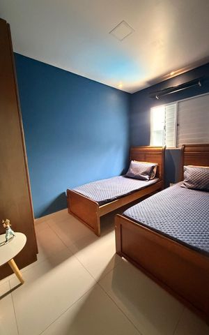 Casa à venda com 300m², 4 quartos e 3 vagas Casa à venda com 300m², 4 quartos e 3 vagasQuarto