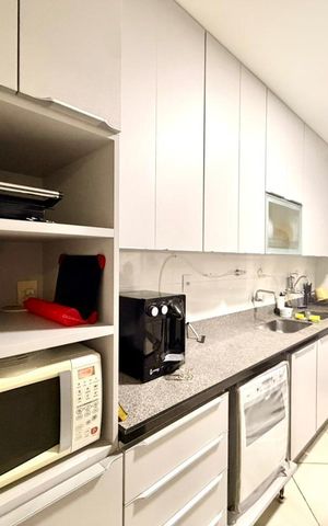 Apartamento à venda com 170m², 4 quartos e 2 vagas