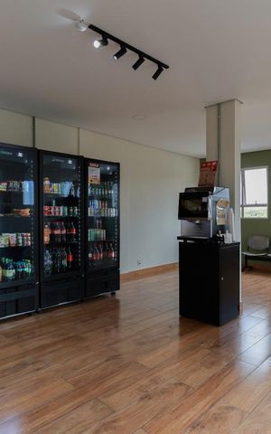 Apartamento à venda com 48m², 2 quartos e 1 vaga Apartamento à venda com 48m², 2 quartos e 1 vagaÁrea comum - Mini-mercado