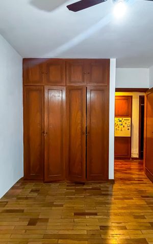 Casa à venda com 336m², 4 quartos e 7 vagasQuarto