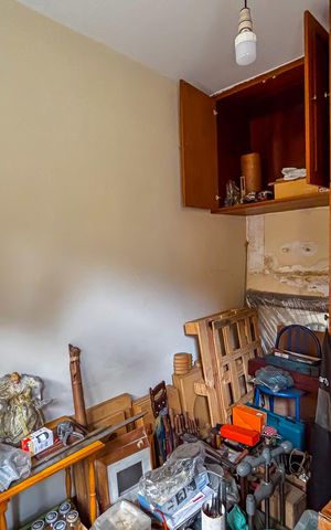 Casa à venda com 336m², 4 quartos e 7 vagasQuarto de serviço