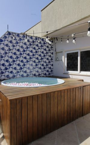 Apartamento à venda com 150m², 3 quartos e 3 vagasPiscina