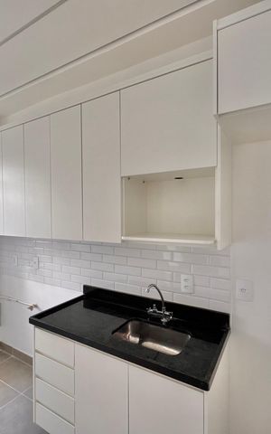 Apartamento para alugar com 66m², 2 quartos e 1 vaga Apartamento para alugar com 66m², 2 quartos e 1 vagaCozinha e Área de Serviço
