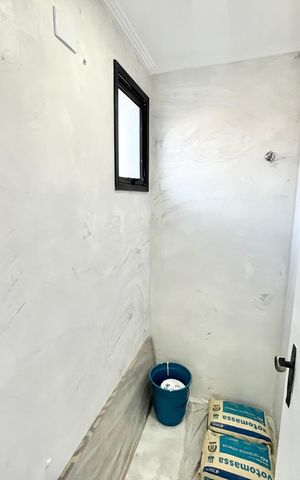 Apartamento à venda com 90m², 3 quartos e 2 vagas Apartamento à venda com 90m², 3 quartos e 2 vagasDespensa