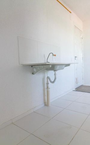 Apartamento à venda com 33m², 2 quartos e sem vaga Apartamento à venda com 33m², 2 quartos e sem vagaCozinha e Área de Serviço