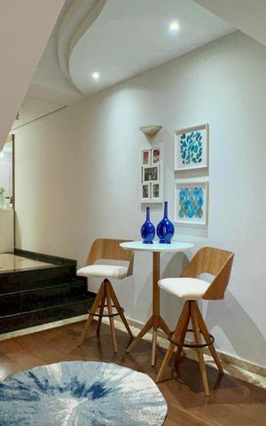 Casa de condomínio à venda com 450m², 3 quartos e 6 vagas Casa de condomínio à venda com 450m², 3 quartos e 6 vagasDetalhe