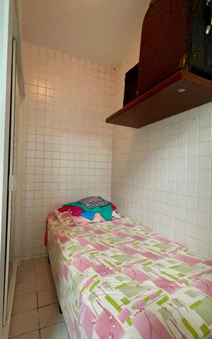 Casa de condomínio à venda com 450m², 3 quartos e 6 vagas Casa de condomínio à venda com 450m², 3 quartos e 6 vagasQuarto de Serviço