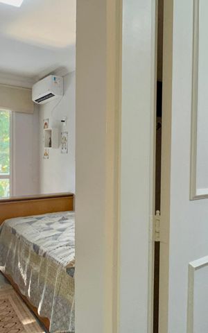 Casa de condomínio à venda com 450m², 3 quartos e 6 vagas Casa de condomínio à venda com 450m², 3 quartos e 6 vagasSuíte 2