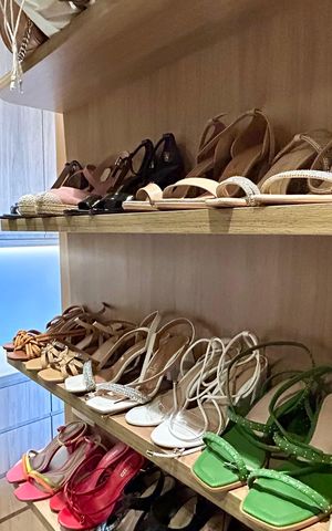 Apartamento à venda com 94m², 2 quartos e 2 vagas Apartamento à venda com 94m², 2 quartos e 2 vagasCloset da suíte 1