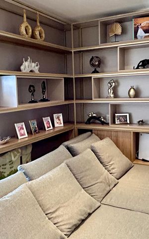 Apartamento à venda com 94m², 2 quartos e 2 vagas Apartamento à venda com 94m², 2 quartos e 2 vagasSala