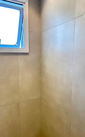 Apartamento à venda com 94m², 2 quartos e 2 vagas Apartamento à venda com 94m², 2 quartos e 2 vagasBanheiro da Suíte 1