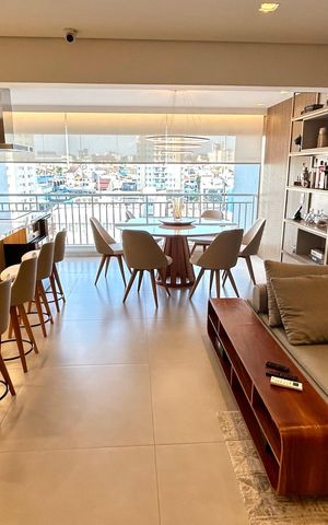 Apartamento à venda com 94m², 2 quartos e 2 vagas Apartamento à venda com 94m², 2 quartos e 2 vagasSala