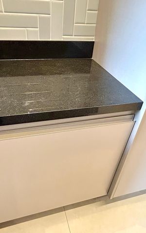 Apartamento à venda com 94m², 2 quartos e 2 vagas Apartamento à venda com 94m², 2 quartos e 2 vagasÁrea de Serviço
