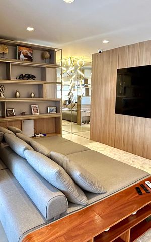 Apartamento à venda com 94m², 2 quartos e 2 vagas Apartamento à venda com 94m², 2 quartos e 2 vagasSala