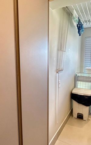 Apartamento à venda com 94m², 2 quartos e 2 vagas Apartamento à venda com 94m², 2 quartos e 2 vagasÁrea de Serviço