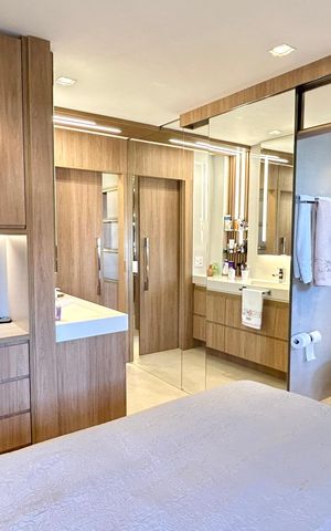 Apartamento à venda com 94m², 2 quartos e 2 vagas Apartamento à venda com 94m², 2 quartos e 2 vagasQuarto Suíte 1