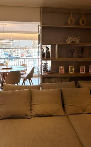 Apartamento à venda com 94m², 2 quartos e 2 vagas Apartamento à venda com 94m², 2 quartos e 2 vagasSala
