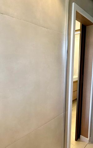 Apartamento à venda com 94m², 2 quartos e 2 vagas Apartamento à venda com 94m², 2 quartos e 2 vagasBanheiro da Suíte 1