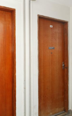 Apartamento para alugar com 80m², 2 quartos e 1 vagaÁrea comum - Saguão do andar