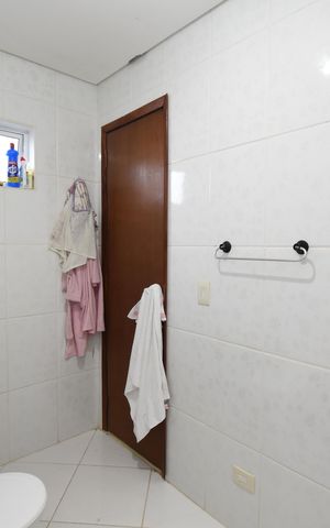 Casa de condomínio para alugar com 120m², 3 quartos e 3 vagasBanheiro Suíte
