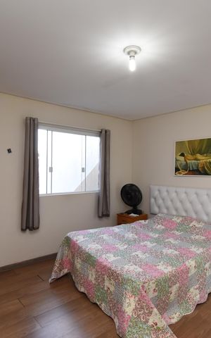 Casa de condomínio para alugar com 120m², 3 quartos e 3 vagasSuíte