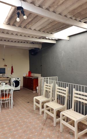 Casa à venda com 160m², 3 quartos e 1 vagaEspaço Gourmet e Área de Serviço 