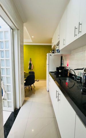 Apartamento à venda com 44m², 2 quartos e 1 vaga Apartamento à venda com 44m², 2 quartos e 1 vagaCozinha