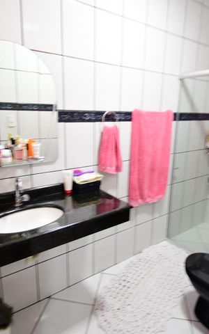 Casa à venda com 115m², 3 quartos e sem vagaBanheiro Suíte 
