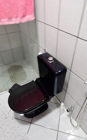 Casa à venda com 115m², 3 quartos e sem vagaBanheiro Suíte 