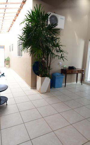 Casa à venda com 115m², 3 quartos e sem vagaÁrea de Serviço