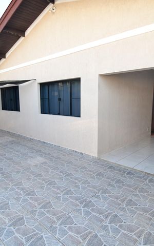 Casa à venda com 115m², 3 quartos e sem vagaFachada