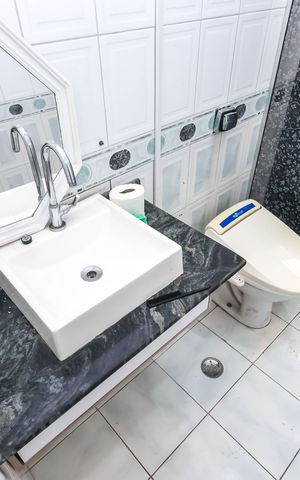 Apartamento à venda com 100m², 2 quartos e sem vagaBanheiro