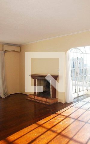 Apartamento à venda com 248m², 3 quartos e 2 vagas