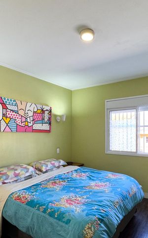 Casa à venda com 284m², 2 quartos e 2 vagas Casa à venda com 284m², 2 quartos e 2 vagasSuíte 1