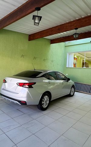 Casa à venda com 284m², 2 quartos e 2 vagas Casa à venda com 284m², 2 quartos e 2 vagasGaragem