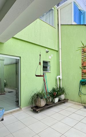 Casa à venda com 284m², 2 quartos e 2 vagas Casa à venda com 284m², 2 quartos e 2 vagasEspaço Gourmet