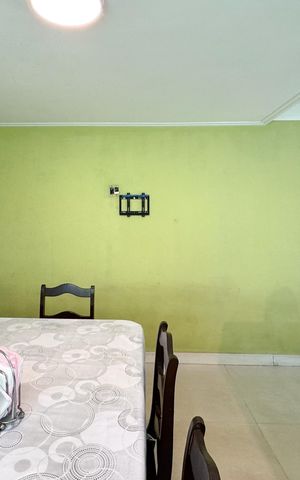 Casa à venda com 284m², 2 quartos e 2 vagas Casa à venda com 284m², 2 quartos e 2 vagasSala de Jantar